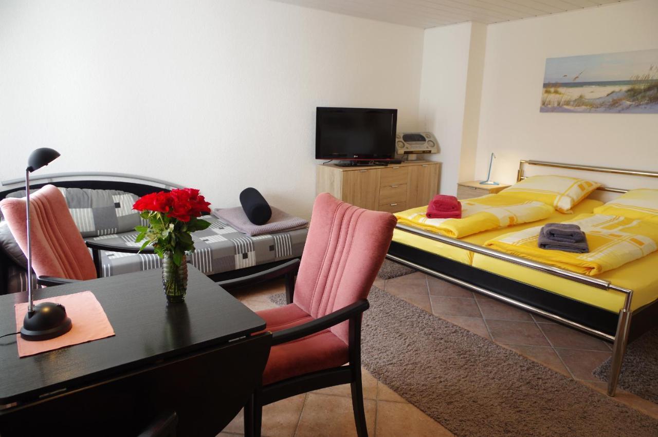 Gaestehaus Gaens - Ferienzimmer Schirgiswalde-Kirschau Bagian luar foto