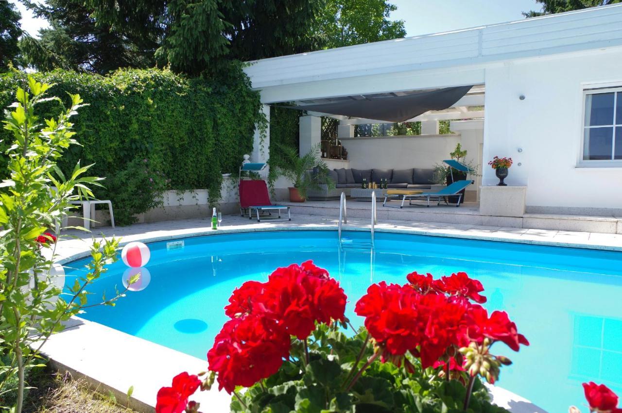 Gaestehaus Gaens - Ferienzimmer Schirgiswalde-Kirschau Bagian luar foto